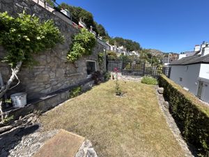 Photo 16- click for photo gallery